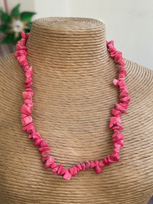 Colier chipsuri coral roz