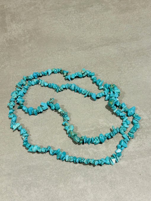 Colier chipsuri turcoaz ADA