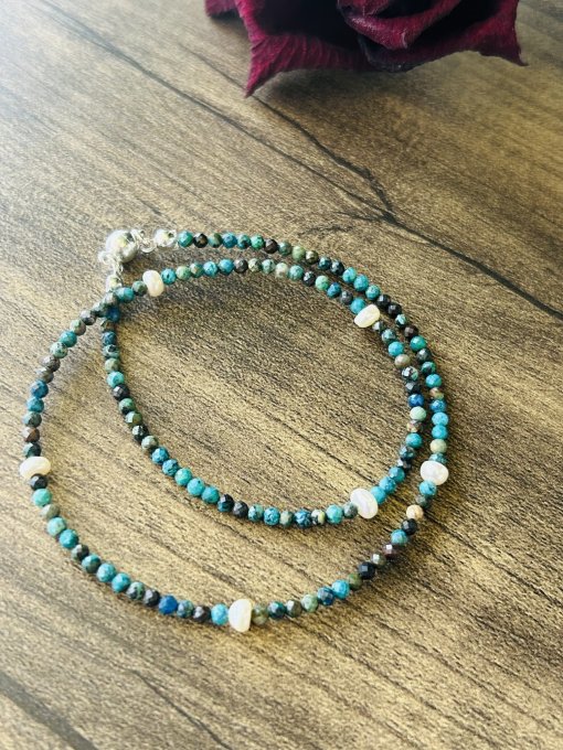 Colier Choker Handmade Crisocolla fatetat și perle cultură LEONOR