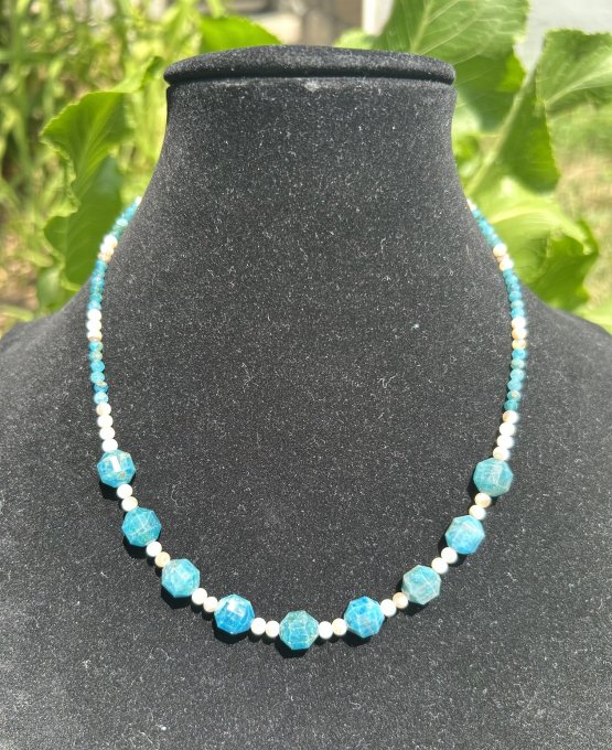 Colier Handmade Apatit natural și sidef AUGUSTA