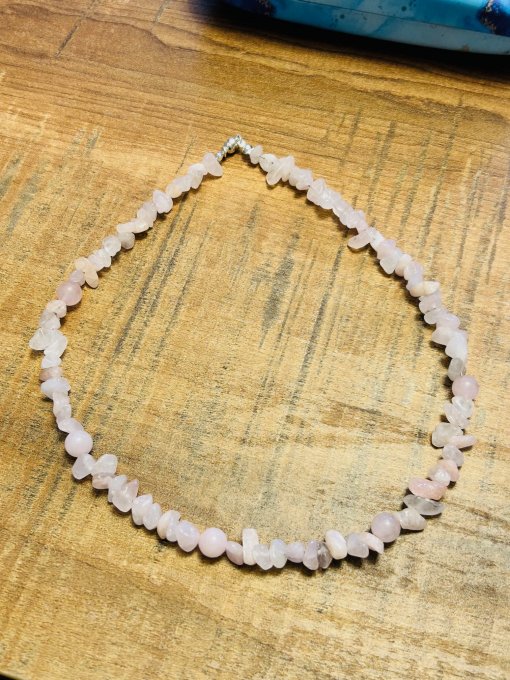 Colier handmade cuarț roz DAIANA