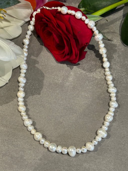 Colier handmade perle cultură albe neregulate JACQUELINE