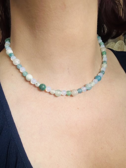 Colier minimalist agate crackle verzi & opalit